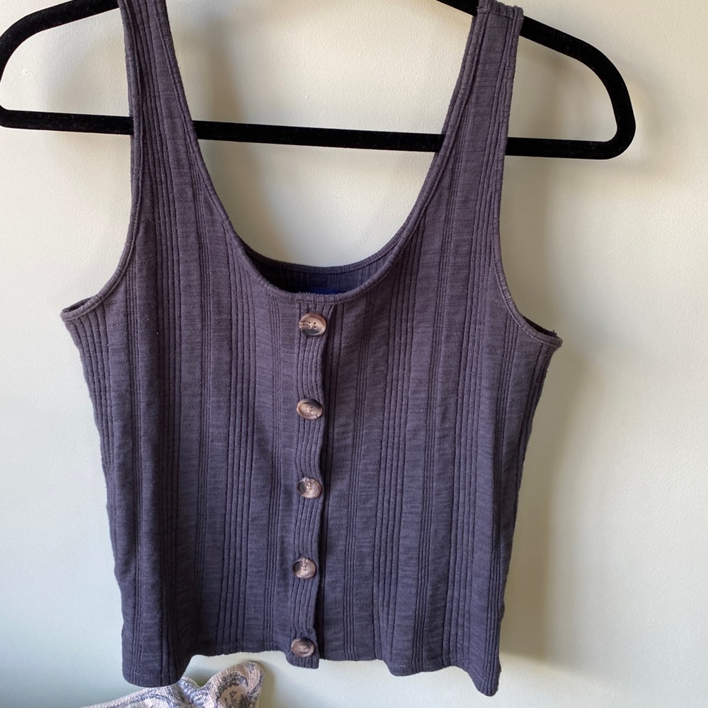 American Eagle Grey Crop Top